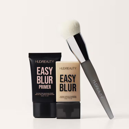 Huda Beauty Base Brush - foundation brush