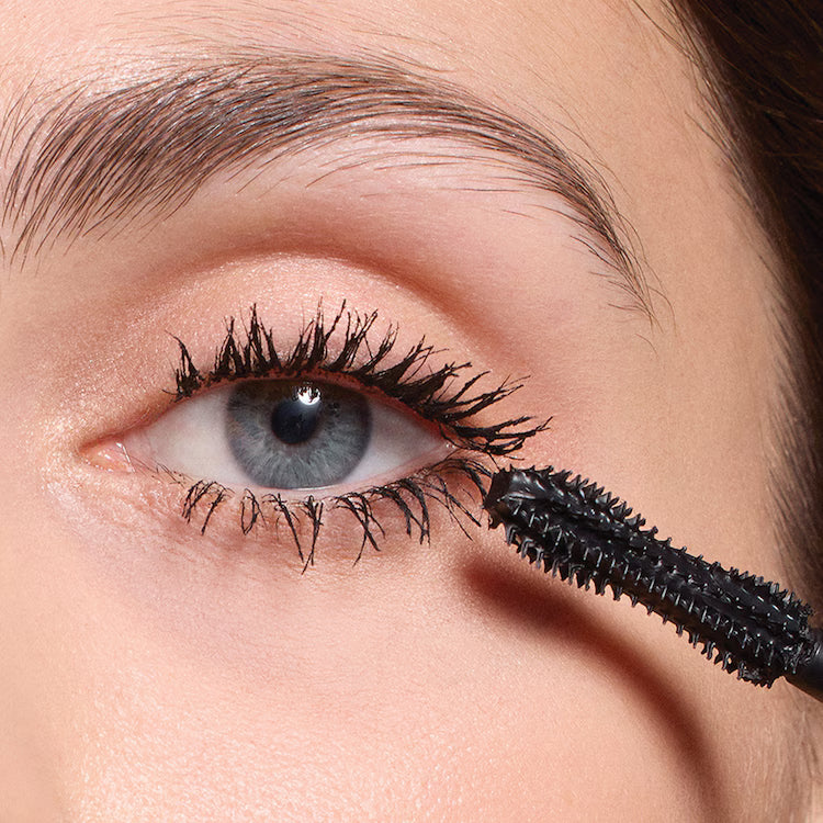 Diorshow Overvolume Waterproof - Waterproof mascara for 48h extreme volume