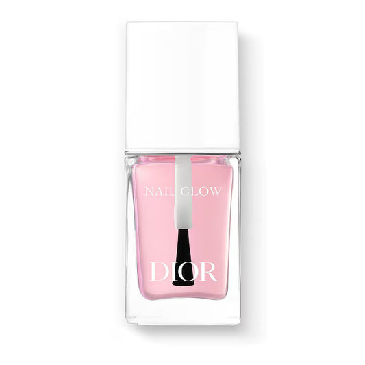 Beautifying nail care - Instant French manicure effect