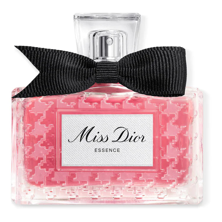Miss Dior Essence – jammy, floral and woody notes
