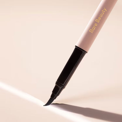 Perfect Strokes - Matte Liquid Eyeliner