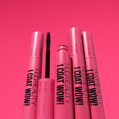 1 Coat Wow! - Mini mascara for curl and volume